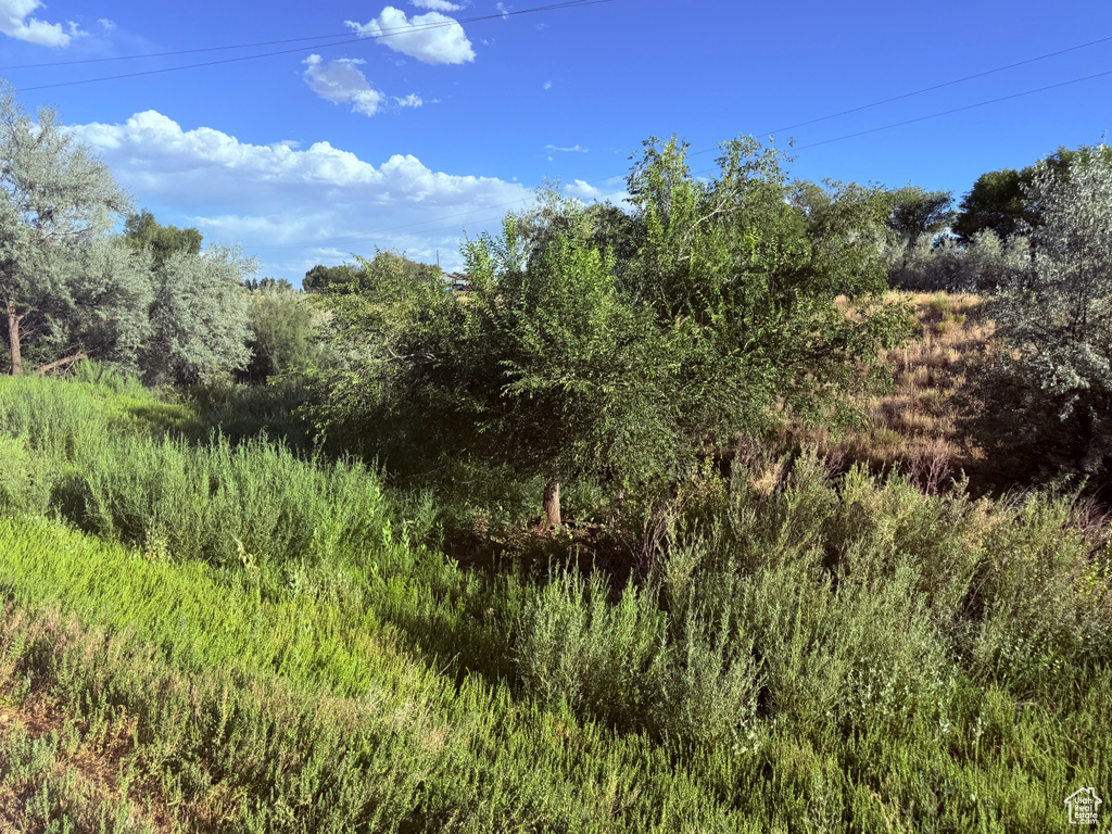 1971 E 3050 S Vernal, UT 84078