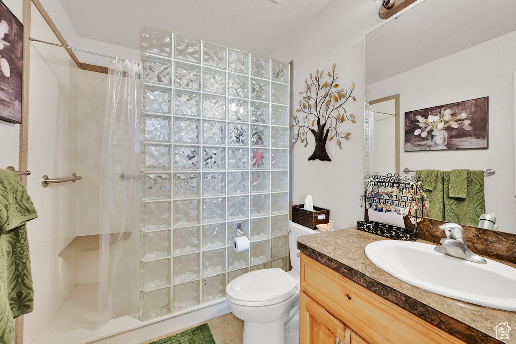 221 E ROSE ANNE CIR Pleasant View, UT 84414