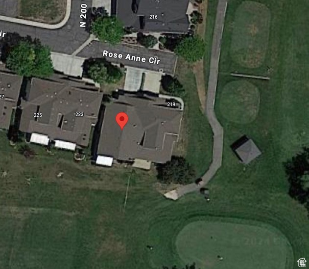 221 E ROSE ANNE CIR Pleasant View, UT 84414