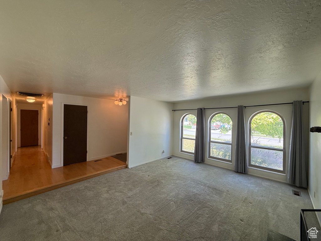 2303 W CYNTHIA ANN CIR Riverton, UT 84065