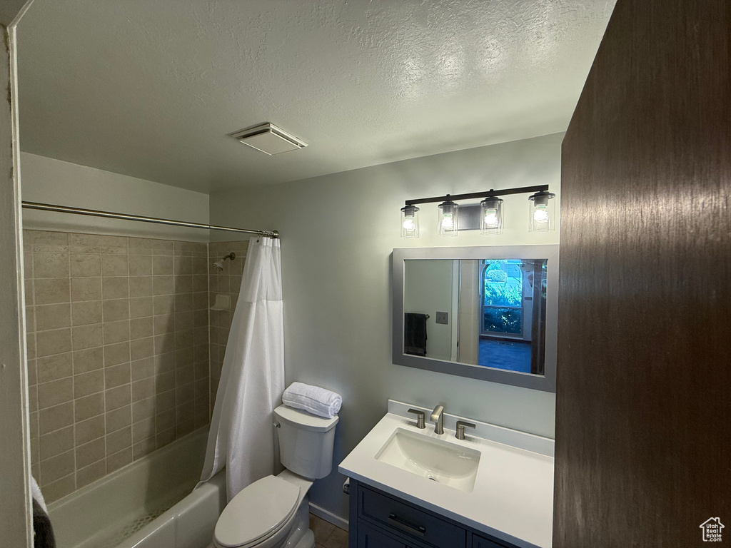 2303 W CYNTHIA ANN CIR Riverton, UT 84065