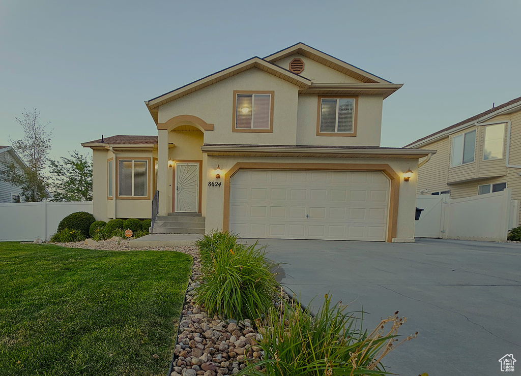 8624 W LAMPLIGHT LN Magna, UT 84044