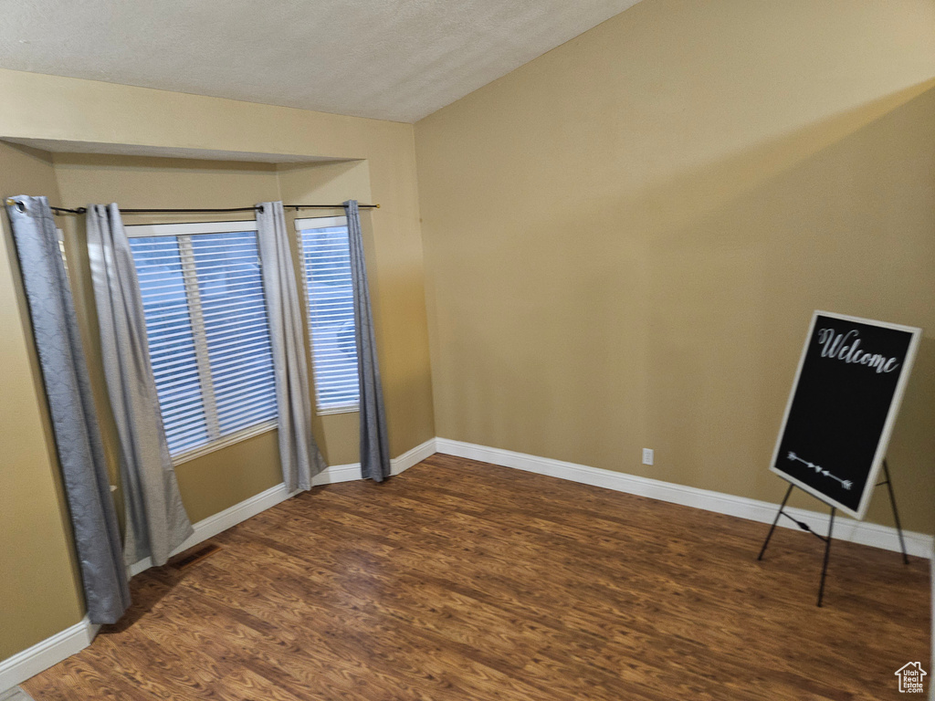 8624 W LAMPLIGHT LN Magna, UT 84044
