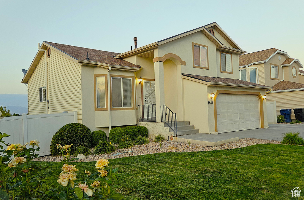 8624 W LAMPLIGHT LN Magna, UT 84044