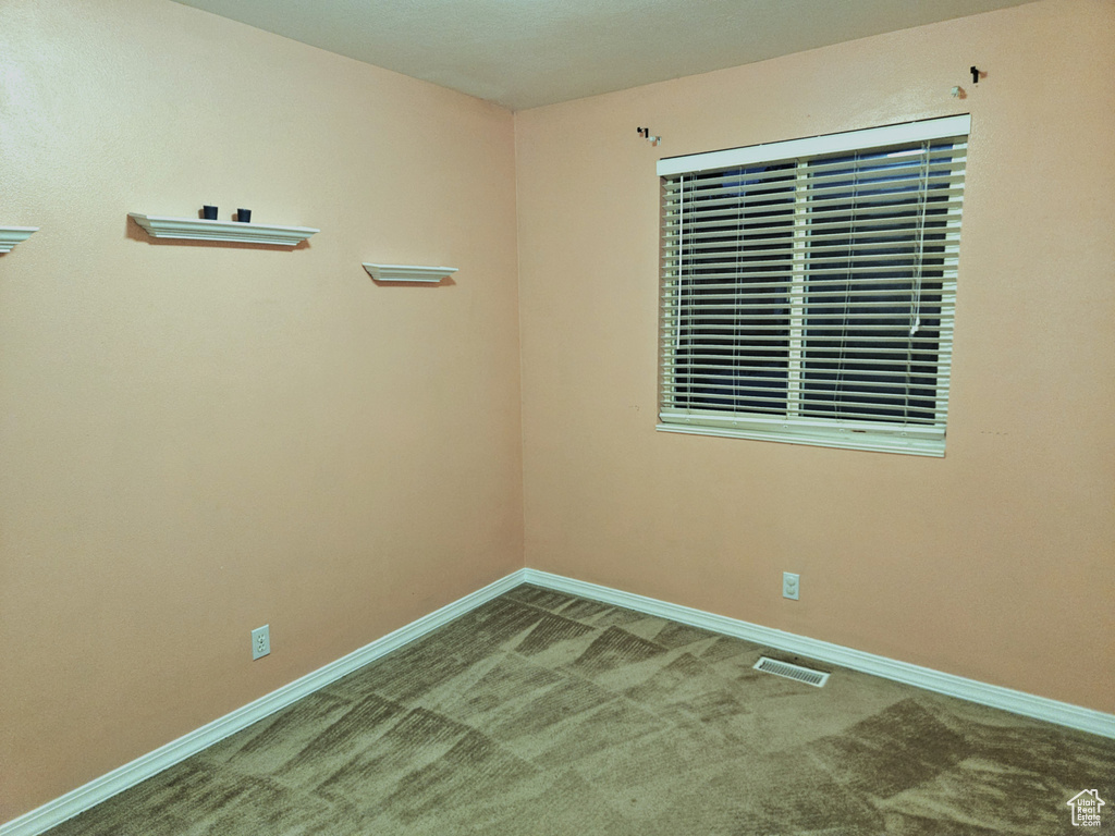 8624 W LAMPLIGHT LN Magna, UT 84044