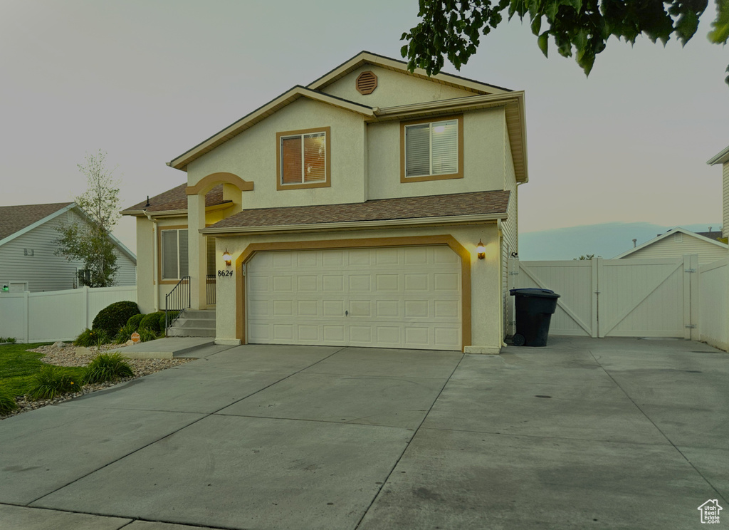8624 W LAMPLIGHT LN Magna, UT 84044