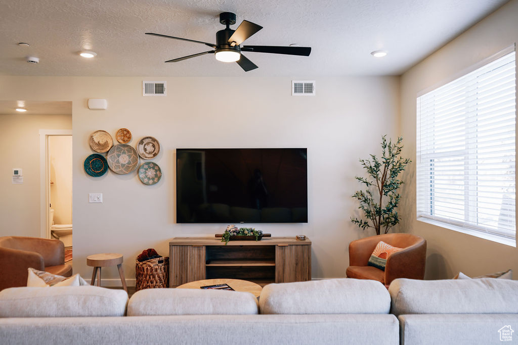 Photo 13 for MLS #2102840 at 961 W Akoya Pearl Rd #201