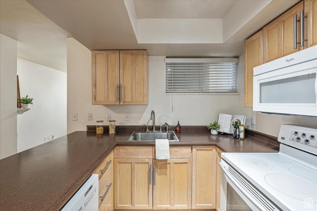 Photo 7 for MLS #2102844 at 223 E Hill Ave #2