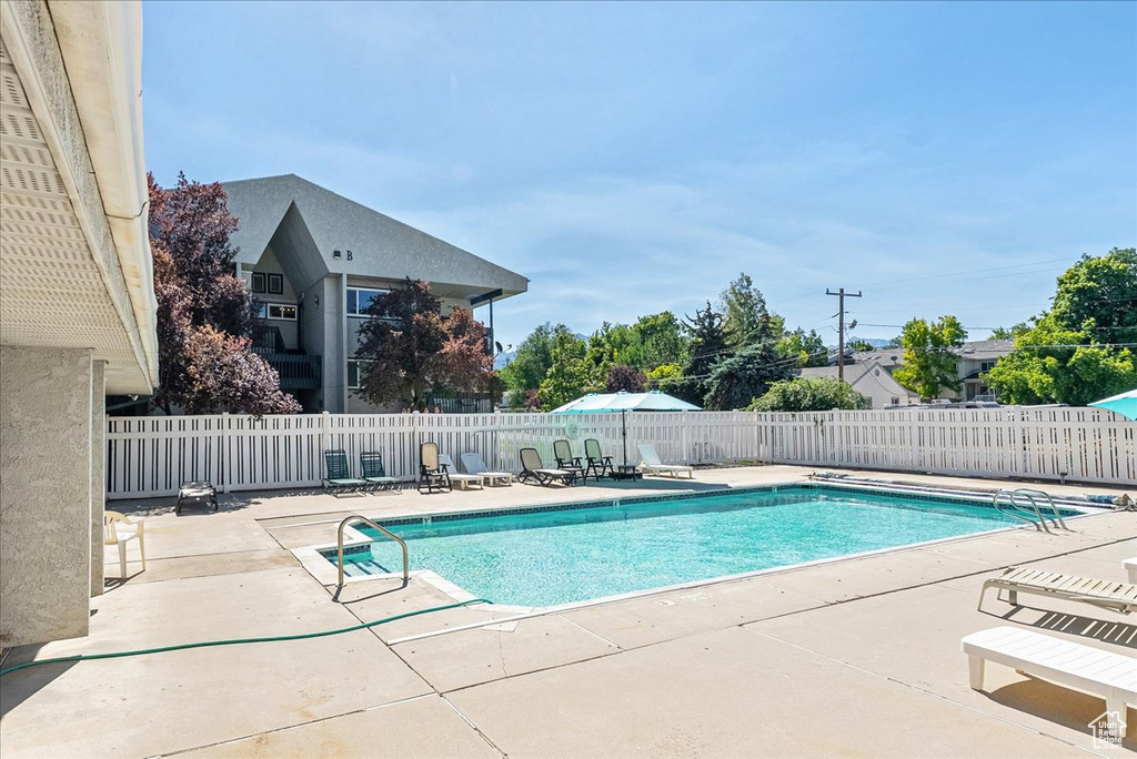 Photo 23 for MLS #2102844 at 223 E Hill Ave #2