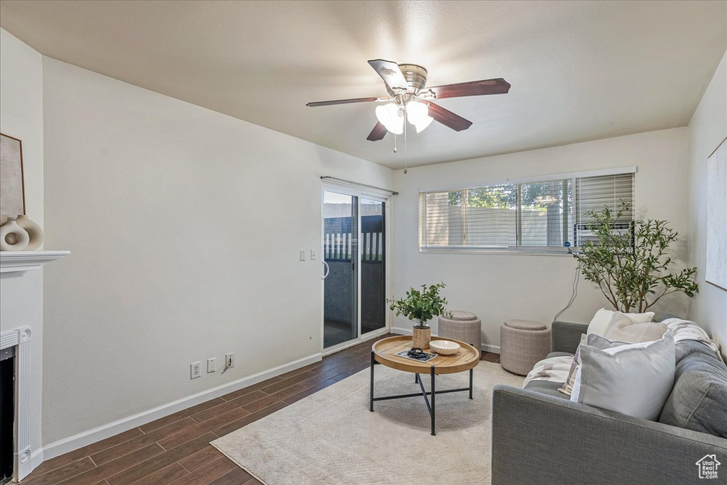 Photo 2 for MLS #2102844 at 223 E Hill Ave #2
