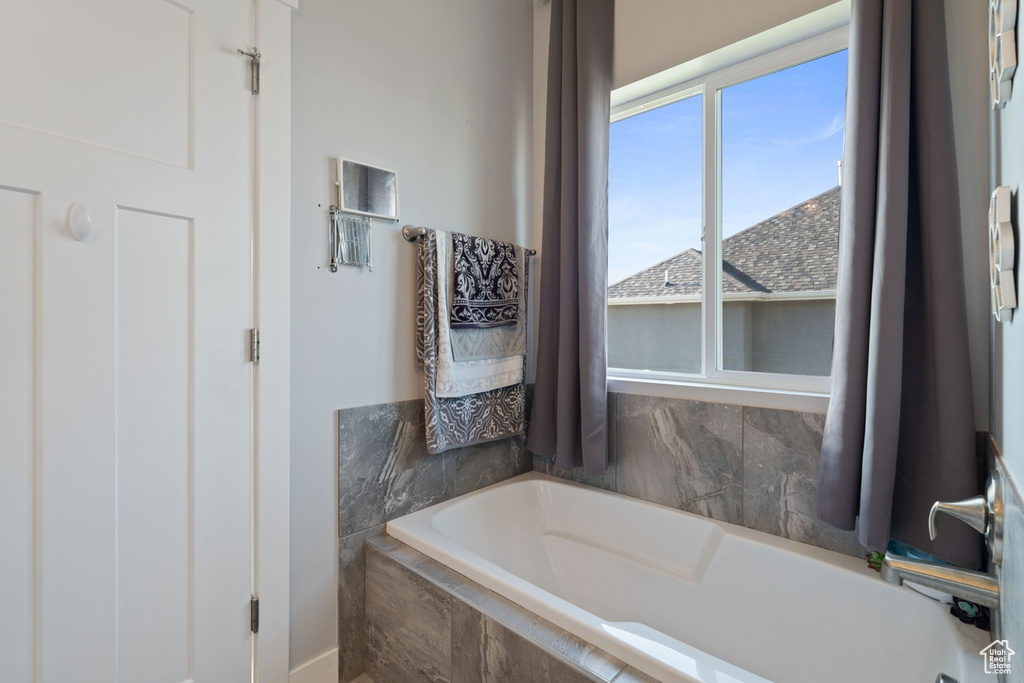 916 S 100 E Salem, UT 84653