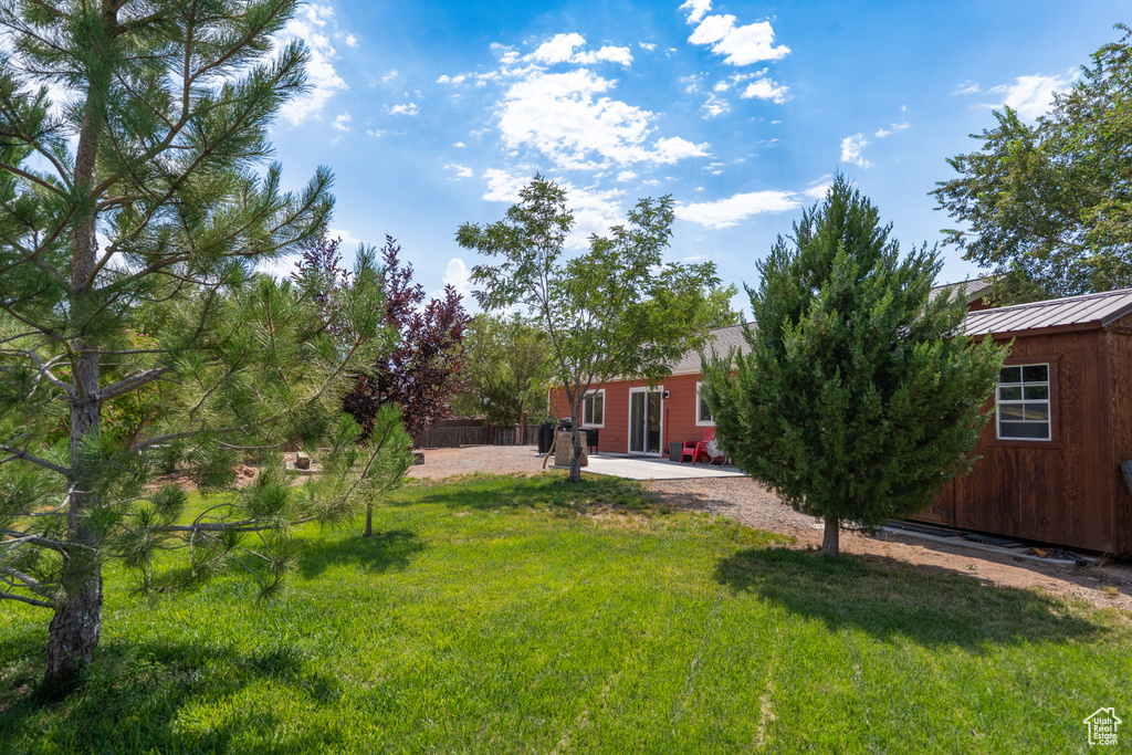 2433 E VISTA GRANDE ST Moab, UT 84532