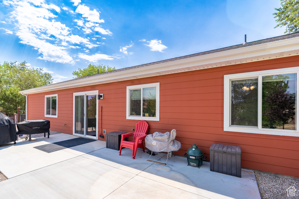2433 E VISTA GRANDE ST Moab, UT 84532