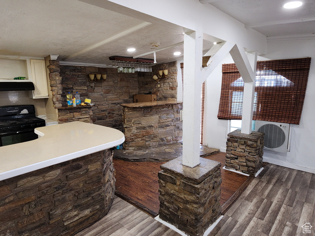 Photo 2 for MLS #2102857 at 4217 W 3450 South #218