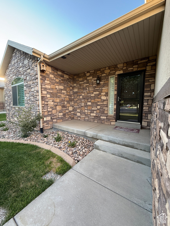 2038 W 2185 S Woods Cross, UT 84087