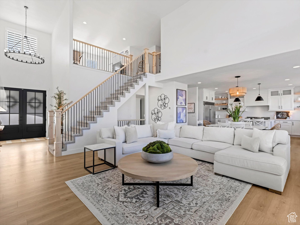 11619 S HALCOM DR South Jordan, UT 84095