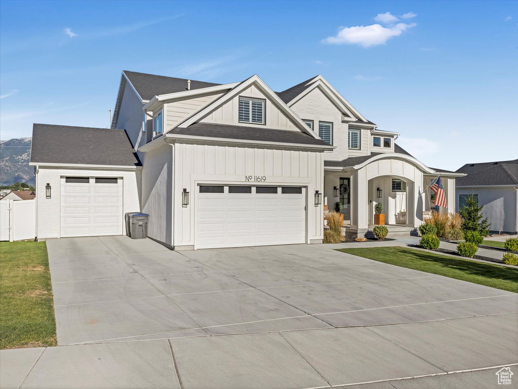 11619 S HALCOM DR South Jordan, UT 84095