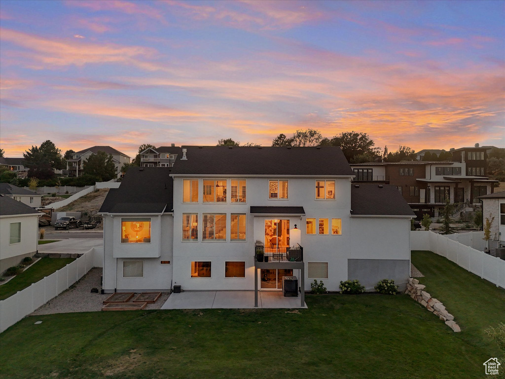 11619 S HALCOM DR South Jordan, UT 84095