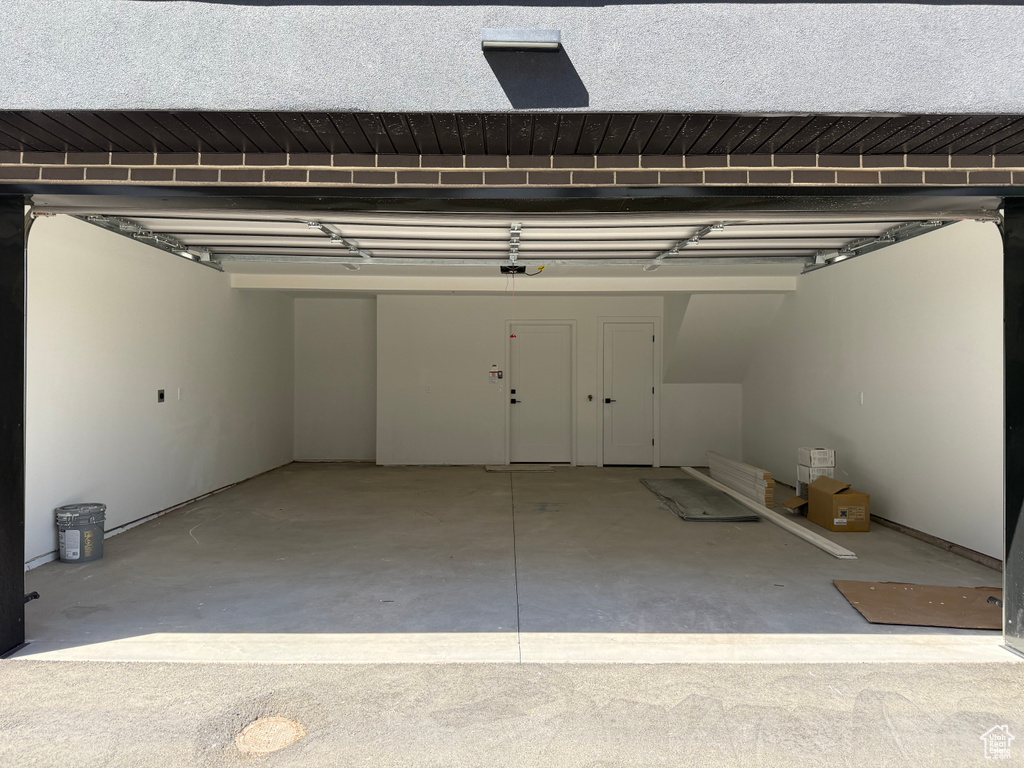 4372 S 900 E Millcreek, UT 84124