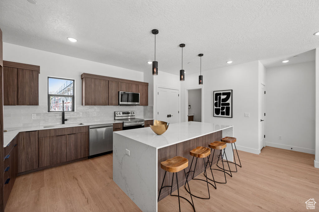 4372 S 900 E Millcreek, UT 84124