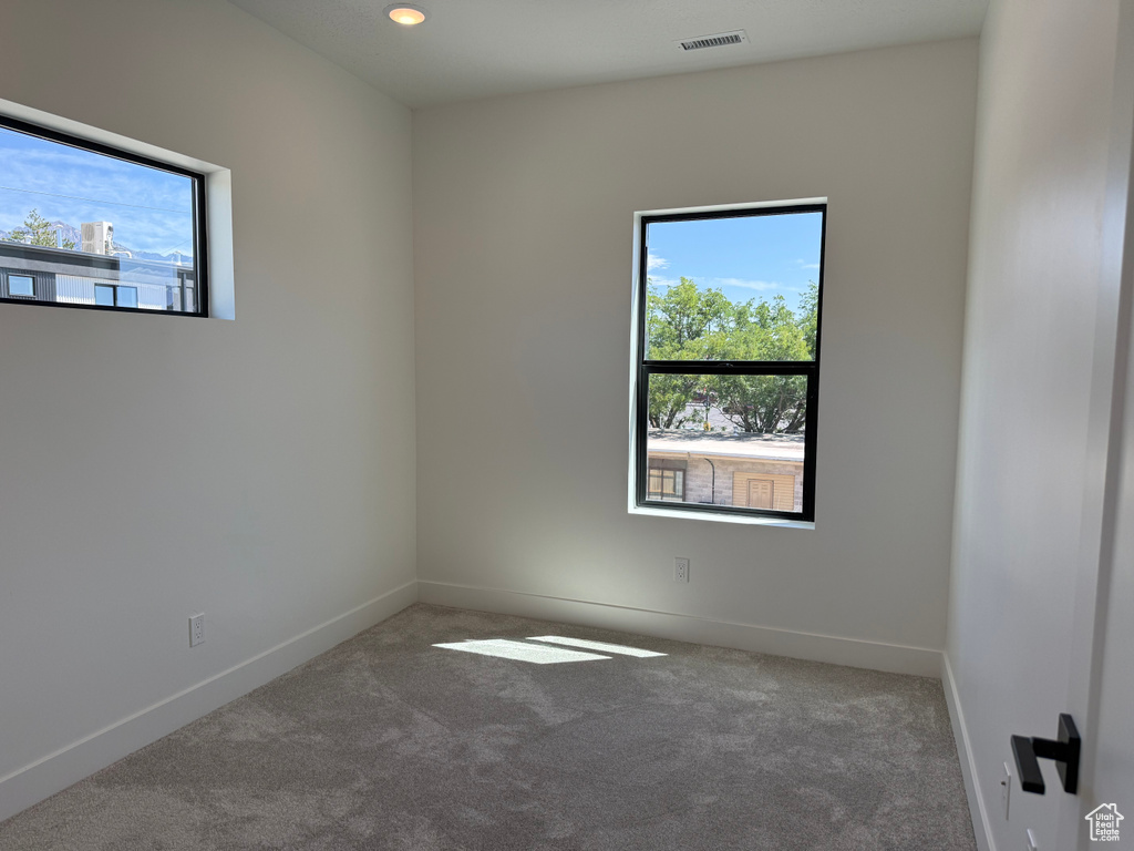 4372 S 900 E Millcreek, UT 84124