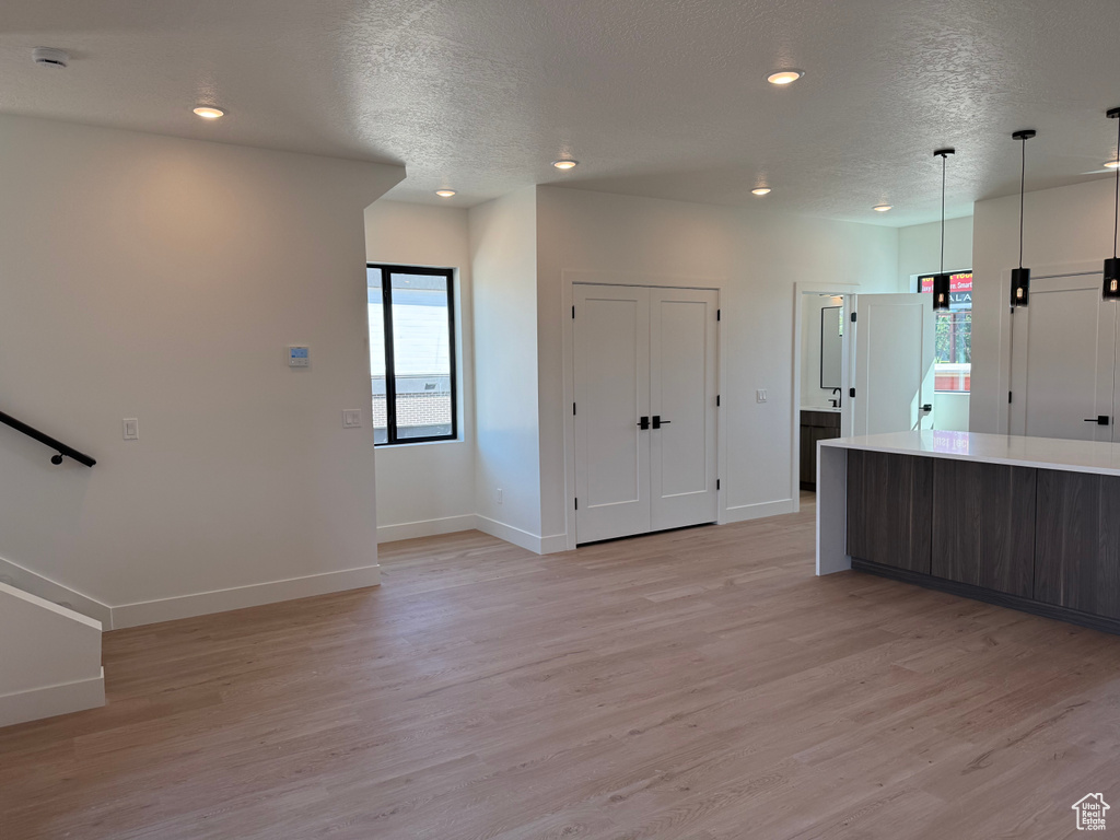 4372 S 900 E Millcreek, UT 84124
