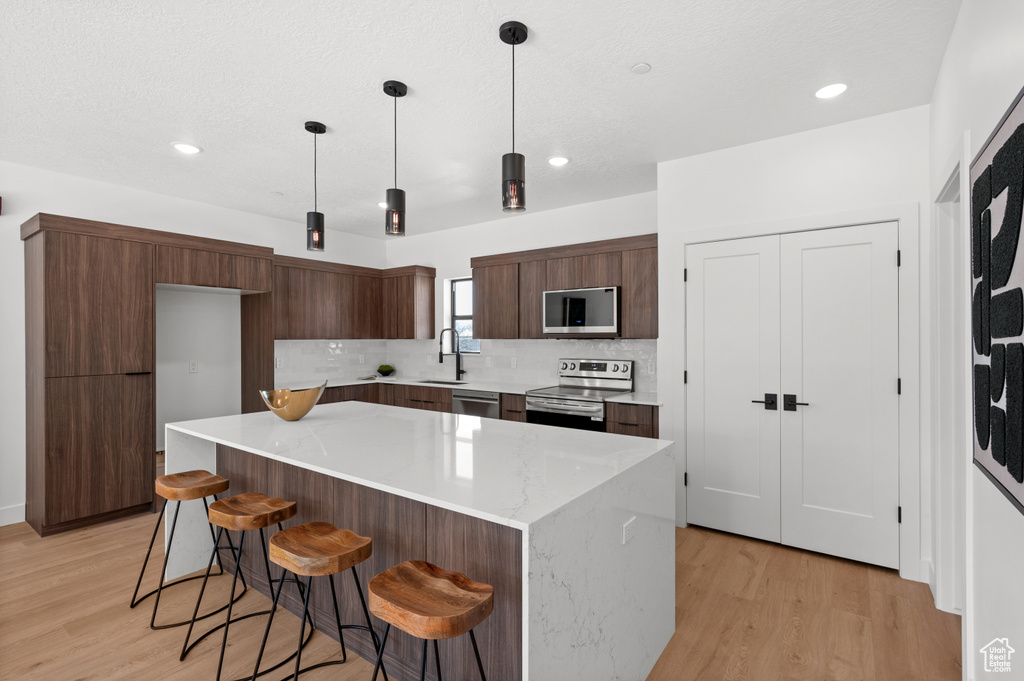 4372 S 900 E Millcreek, UT 84124