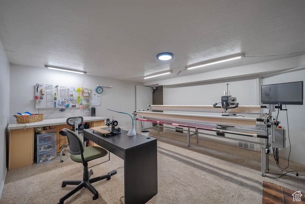 164 E 300 N Farmington, UT 84025