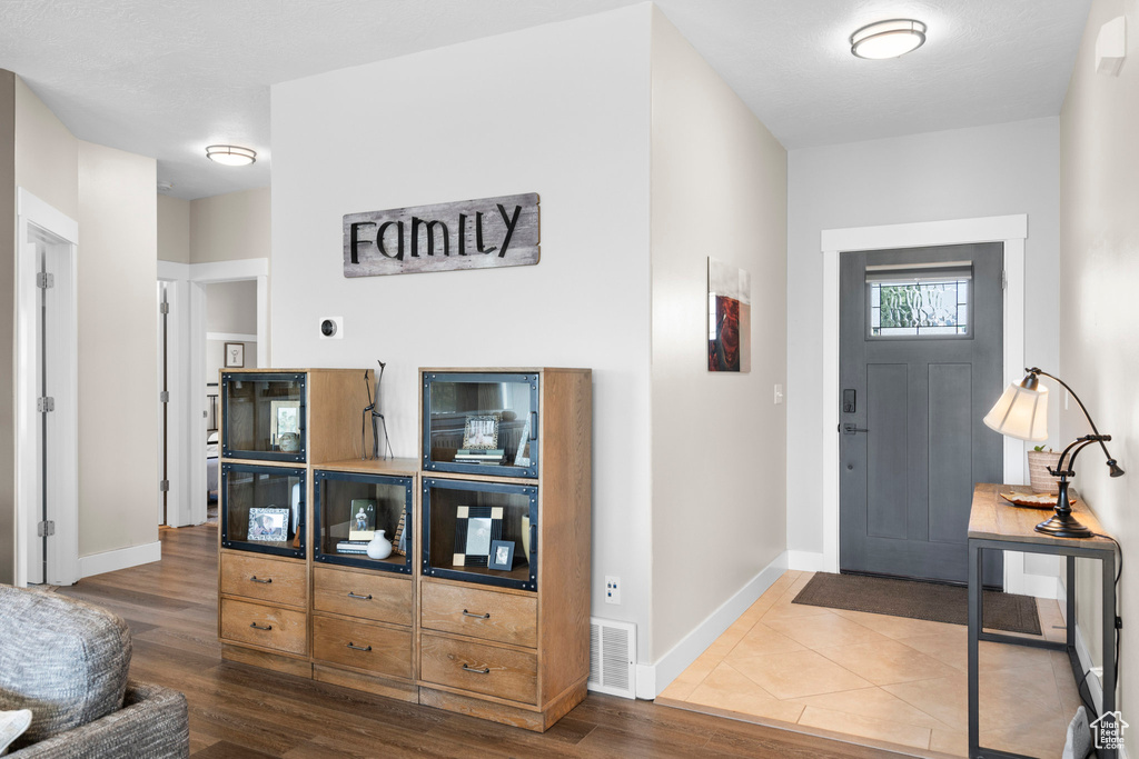 2032 S THOROUGHBRED DR Saratoga Springs, UT 84045