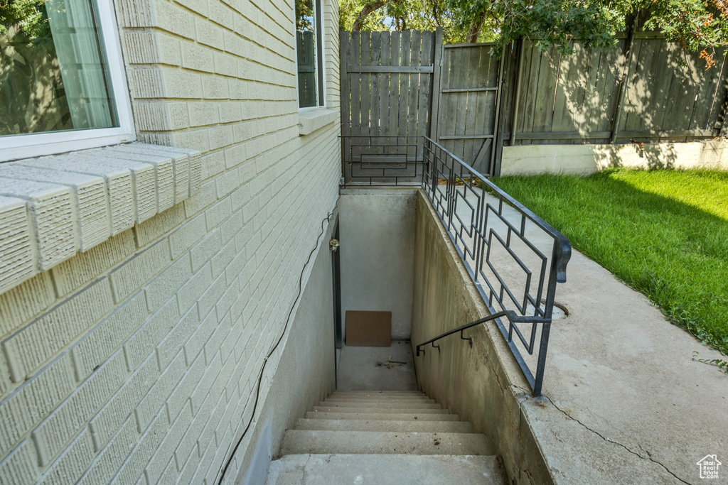 2177 S BONNIEVIEW DR Bountiful, UT 84010