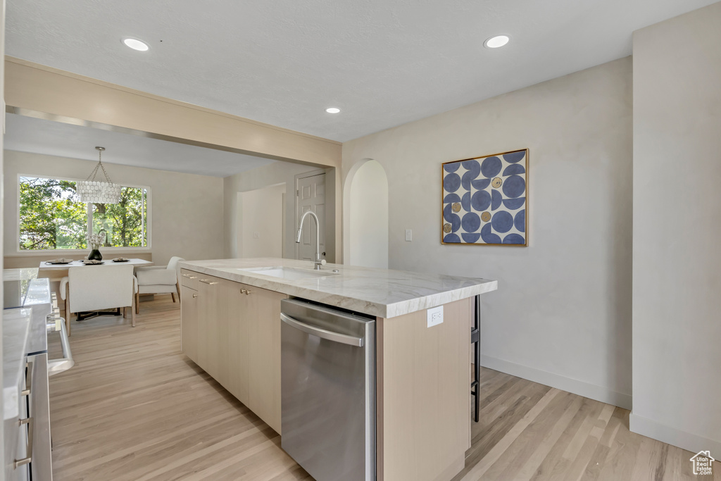 2177 S BONNIEVIEW DR Bountiful, UT 84010