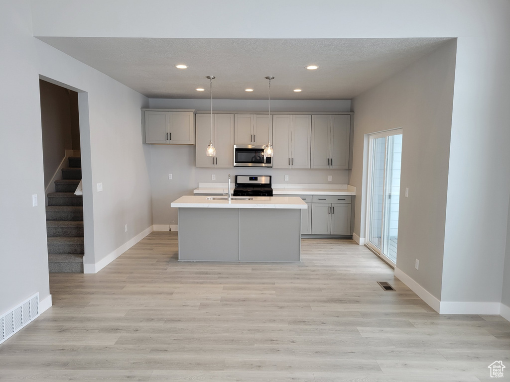 9787 N AARON AVE #208 Eagle Mountain, UT 84005