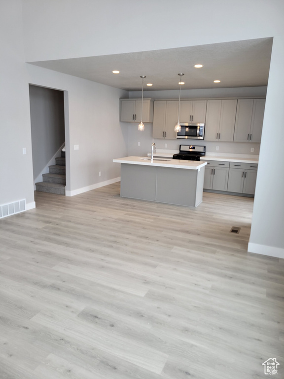 9787 N AARON AVE #208 Eagle Mountain, UT 84005
