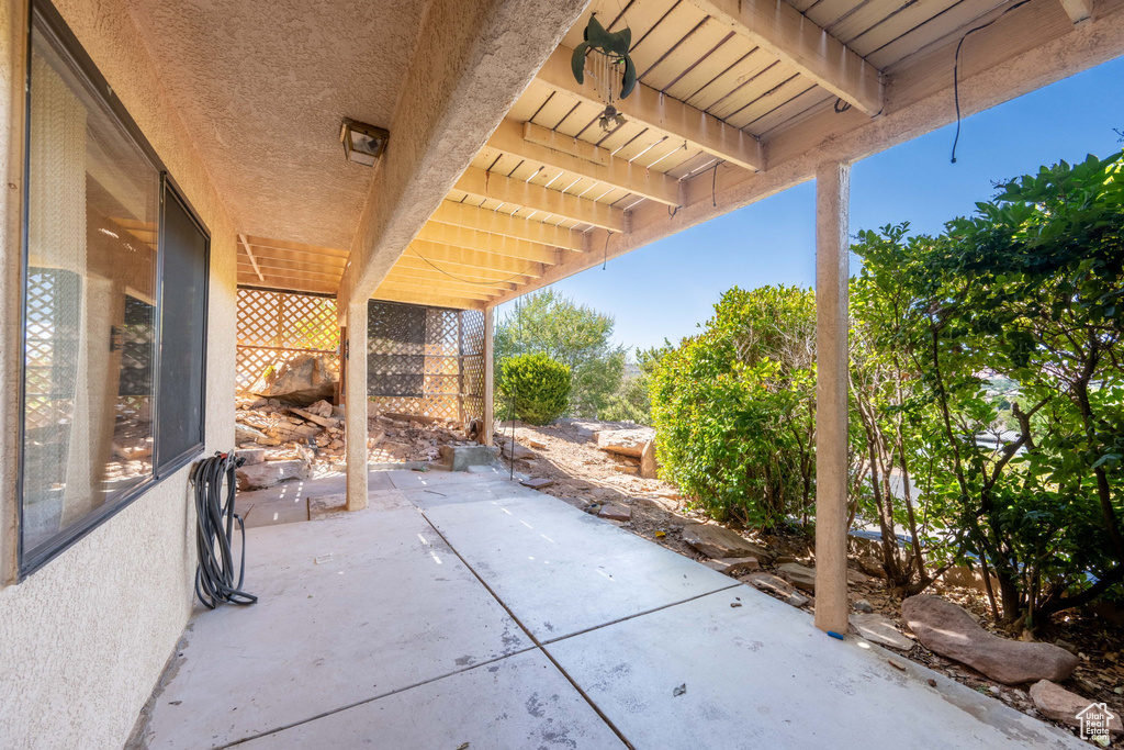 Photo 31 for MLS #2102912 at 956 E Summit Dr