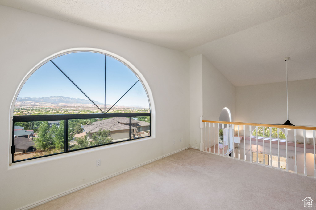 Photo 26 for MLS #2102912 at 956 E Summit Dr