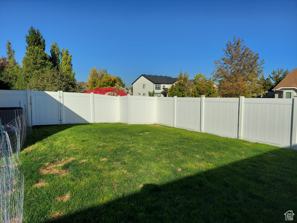 3219 S HUNTER FARM WAY West Valley City, UT 84128