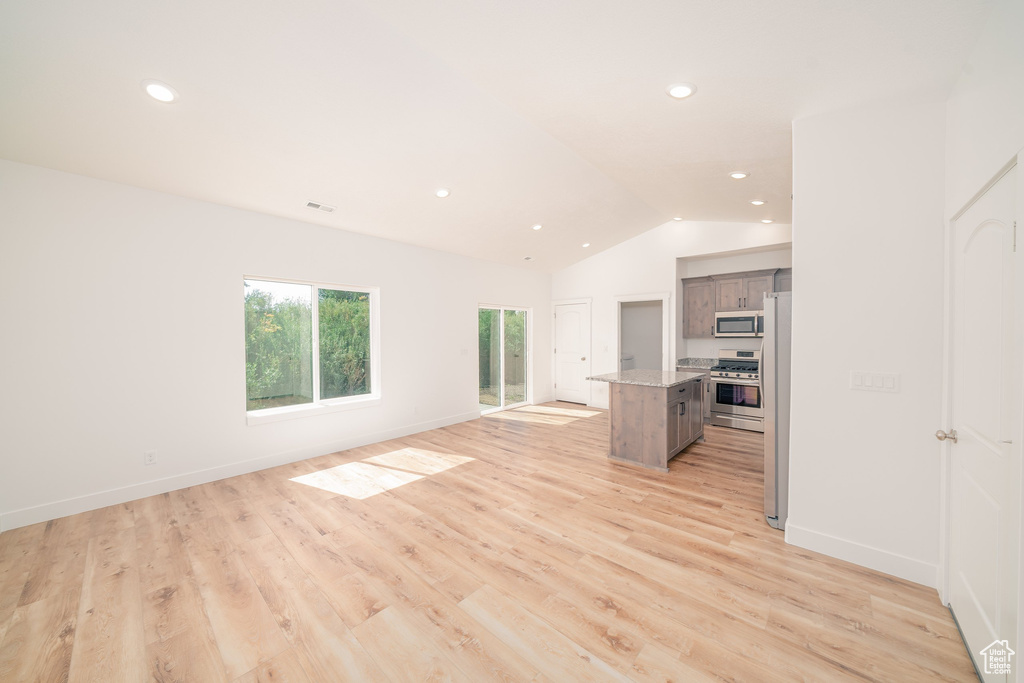 661 W 20 N Hyrum, UT 84319