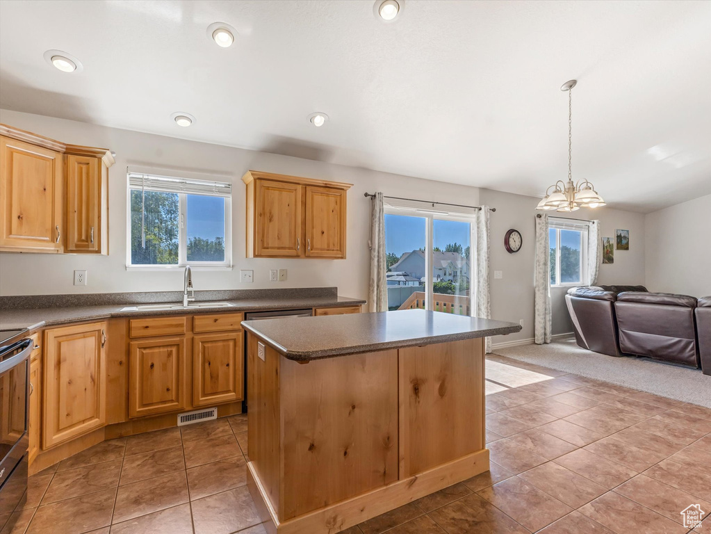 1251 S 1650 W Syracuse, UT 84075