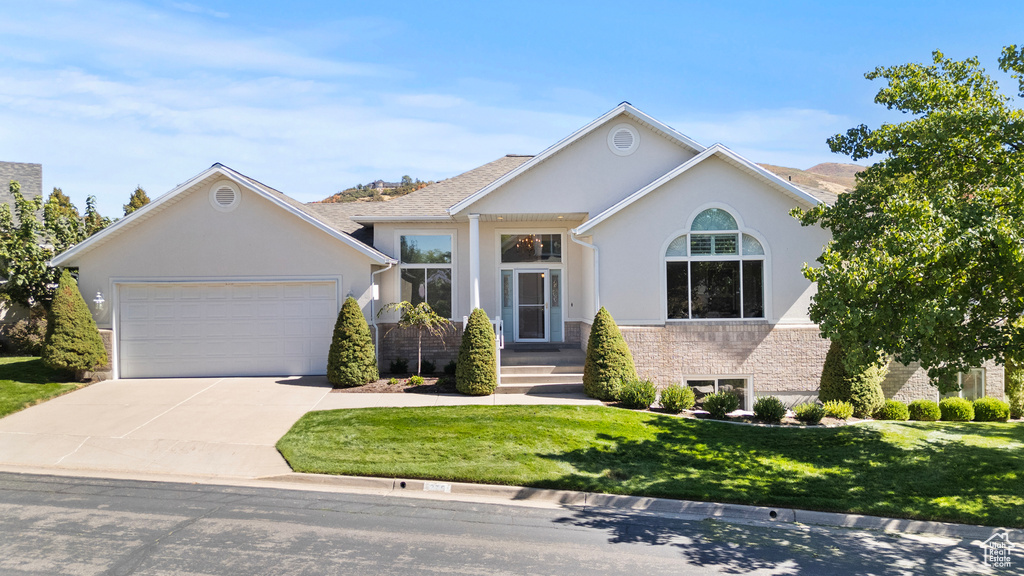 275 S EAGLE WAY North Salt Lake, UT 84054