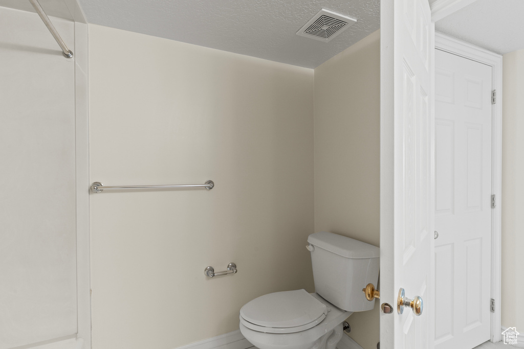 275 S EAGLE WAY North Salt Lake, UT 84054