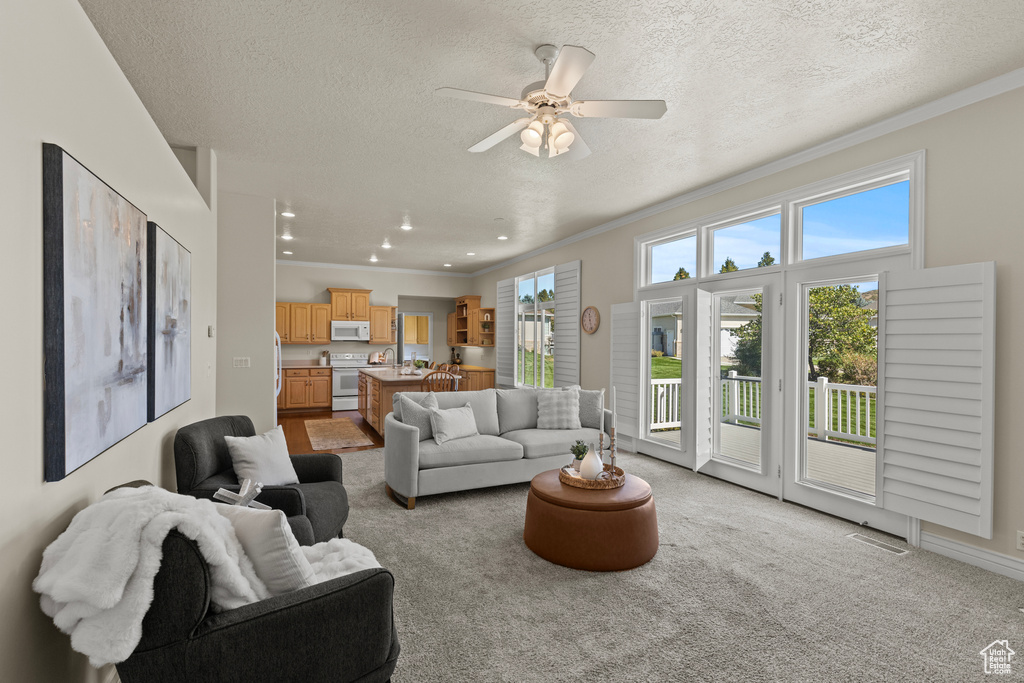 275 S EAGLE WAY North Salt Lake, UT 84054