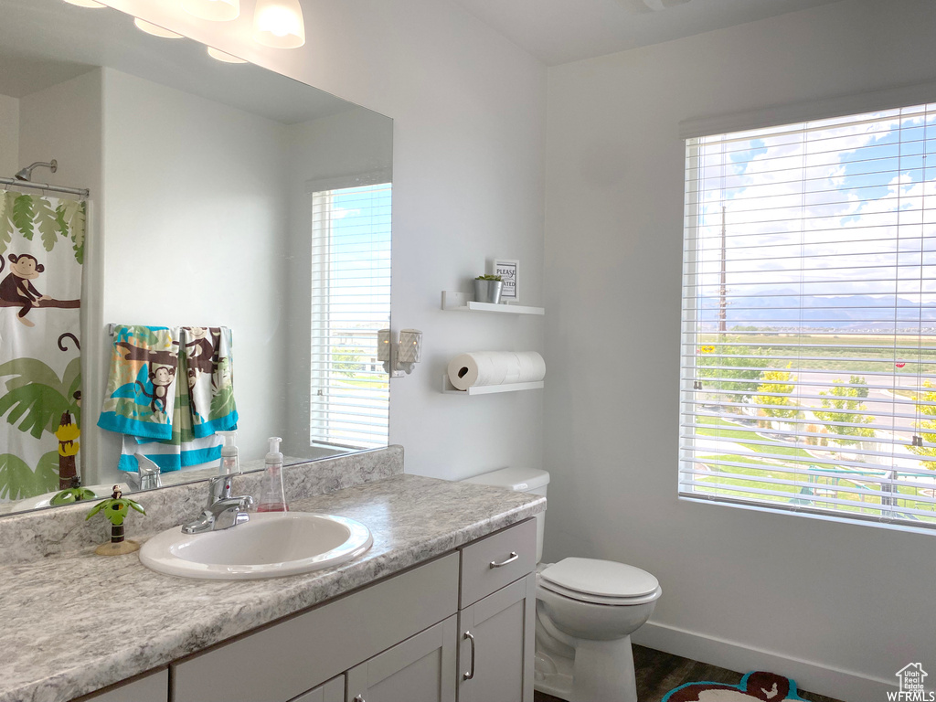 Photo 17 for MLS #2102951 at 62 E Paradise Ct