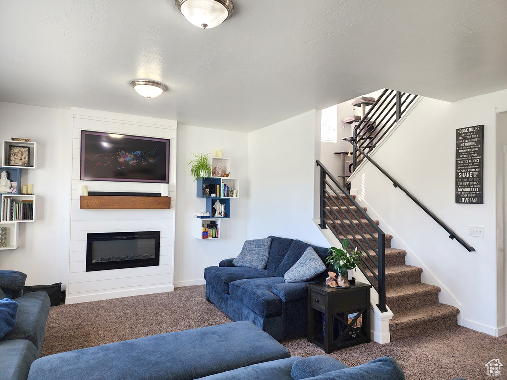 Photo 6 for MLS #2102951 at 62 E Paradise Ct