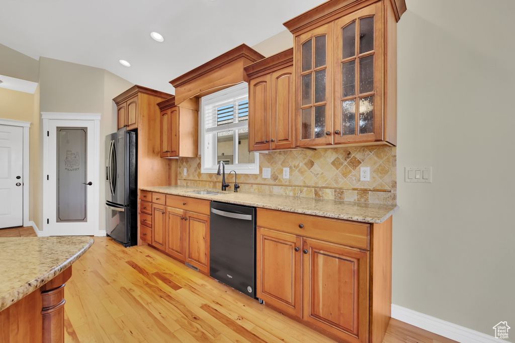 Photo 10 for MLS #2102957 at 563 S 830 East