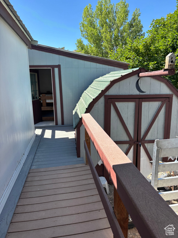 Photo 15 for MLS #2102962 at 963 E Breeze Way #173