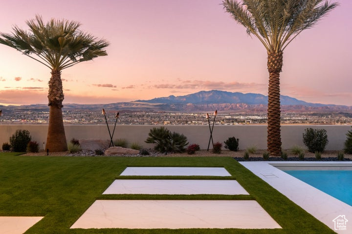 2789 E SILSTONE DR St George, UT 84790
