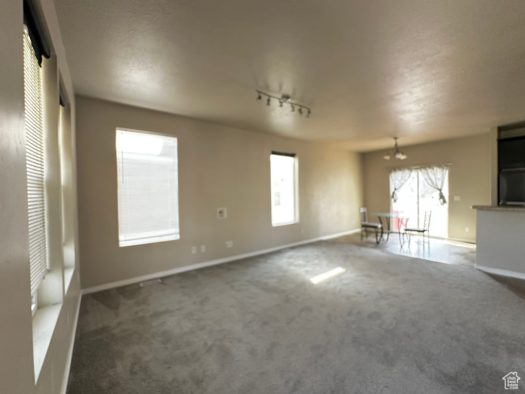 1513 W KINGSBARN WAY Salt Lake City, UT 84119