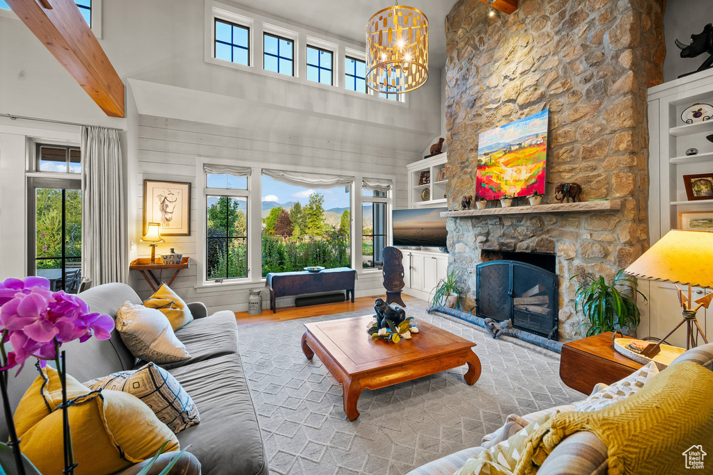 2736 W WINTERTON RD Charleston, UT 84032