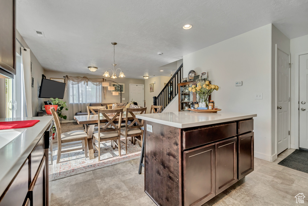 948 W STONEHAVEN DR North Salt Lake, UT 84054