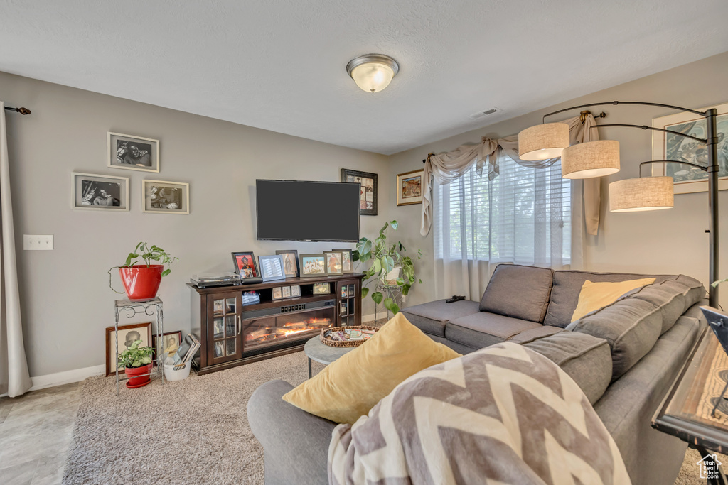 948 W STONEHAVEN DR North Salt Lake, UT 84054